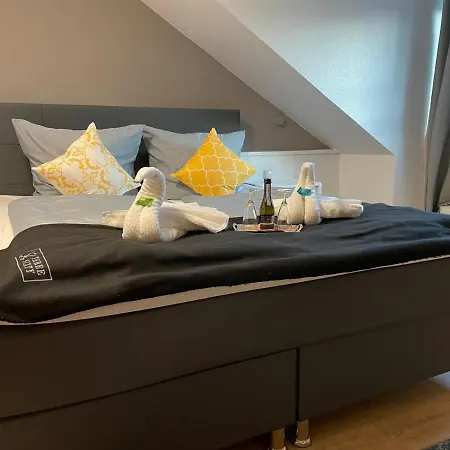 Und Restaurant Zum Bunten Hirsch 3*