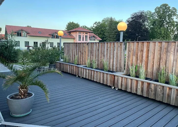 Und Restaurant Zum Bunten Hirsch 3* ミロー